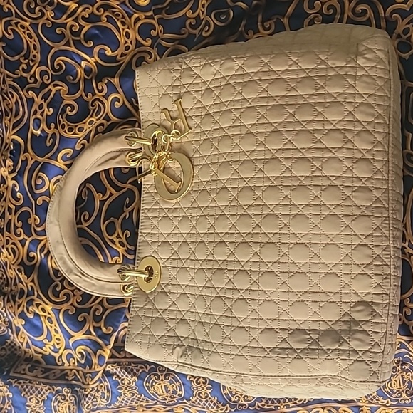 Christian Dior Beige NYLON Lady Cannage with Charm. - Picture 4 of 10